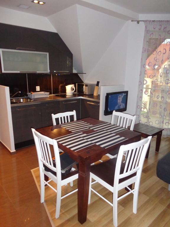 Apartament Lisi Jar Jastrzębia Góra Buitenkant foto