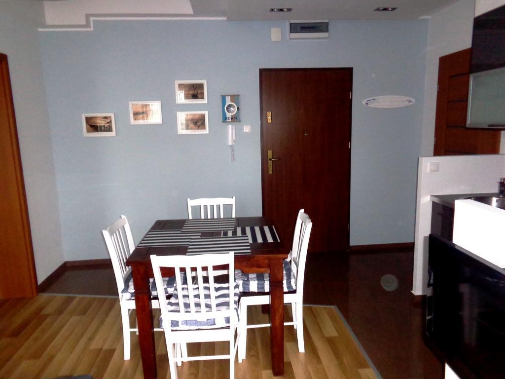Apartament Lisi Jar Jastrzębia Góra Buitenkant foto